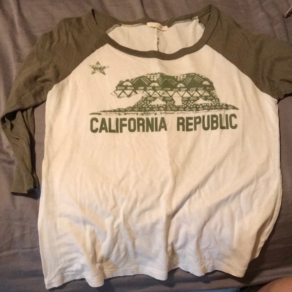 olive green crop sleeve shirt
